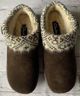 Clarks Sweater Clog: The Ultimate Cozy Footwear for Winter