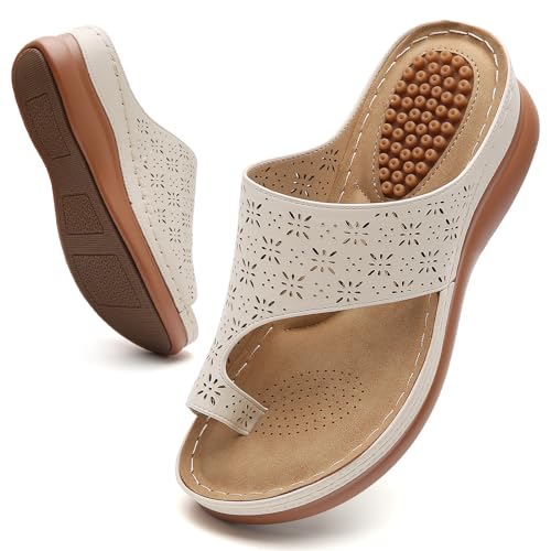 Best Sandals for Tailor’s Bunion: Comfortable and Stylish Options Reviewed
