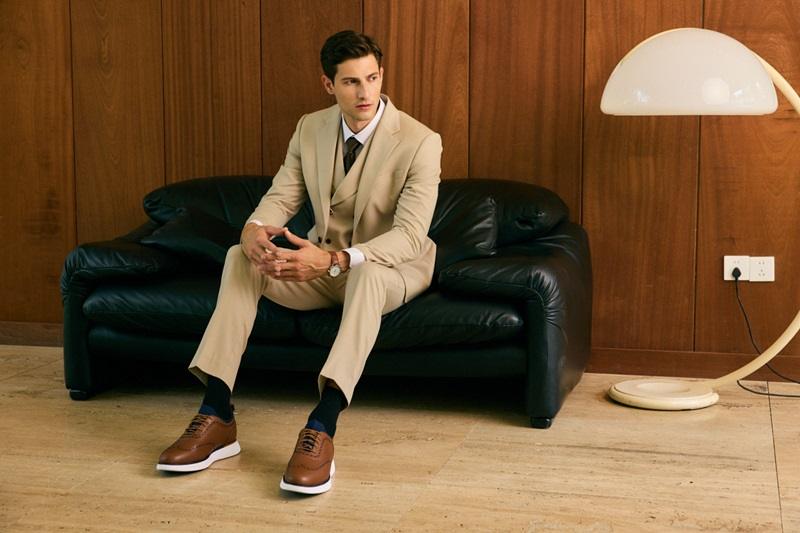 How To Choose Sneakers For Business Casual Office