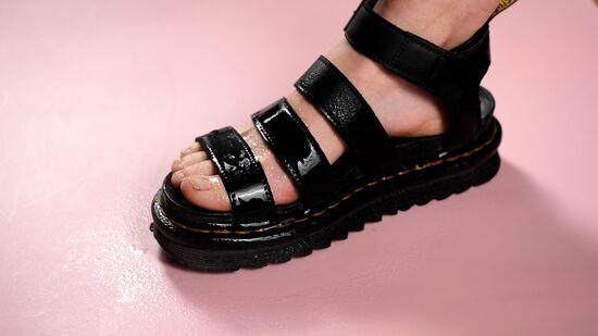 How To Stretch Leather Sandals