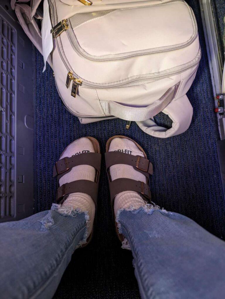 Can You Wear Sandals On A Plane
