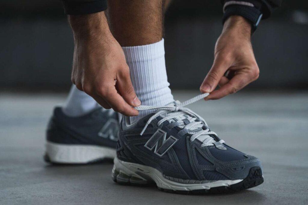 How To Tie New Balance Shoes