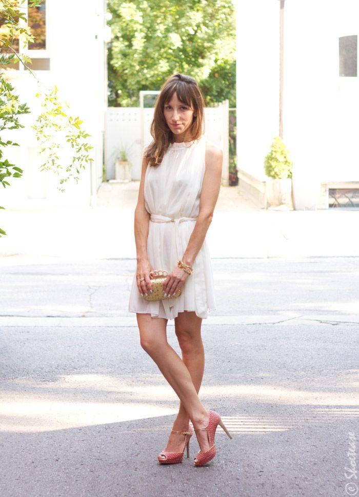 What Shoes To Wear With A White Dress