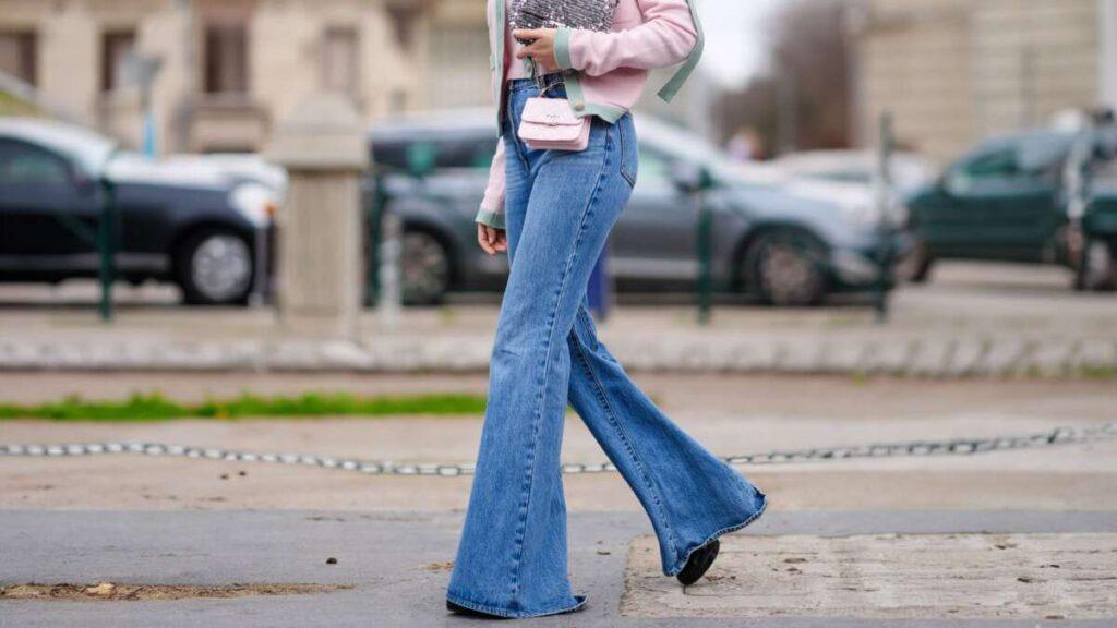 What Shoes To Wear With Bell Bottoms