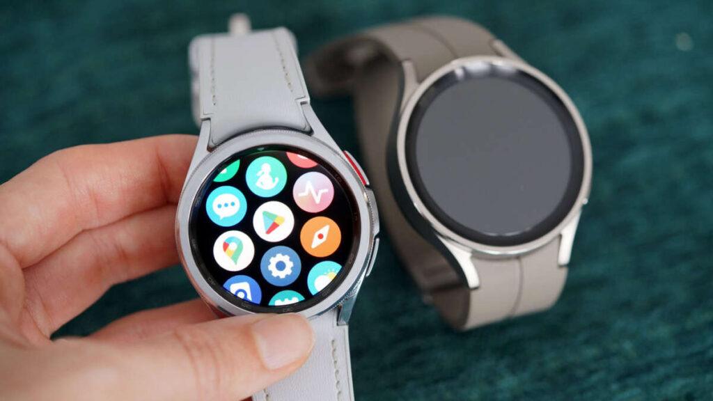 What Smartwatches Work With iPhone