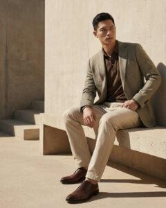 What Color Shirt Goes With Light Brown Boots