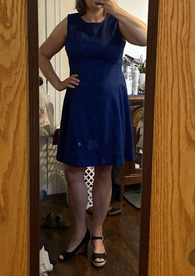 What Color Shoes To Wear With A Cobalt Blue Dress